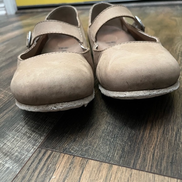 Birkenstock TRACY Mary Jane Shoes Womens 9 EU 40 Nubuck Leather Tan Beige Buckle - Picture 7 of 16